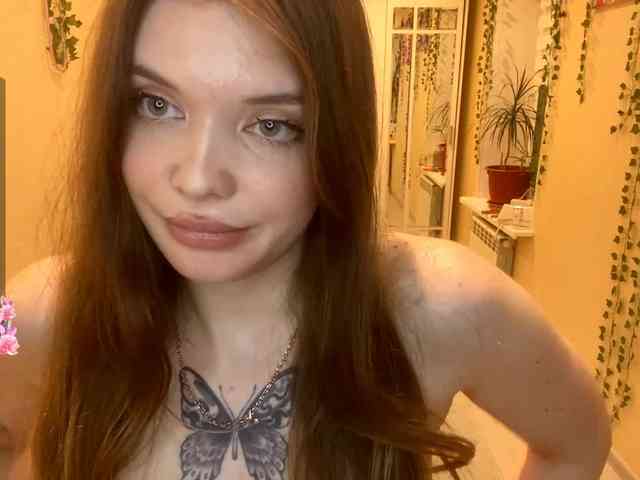 BettieClemence webcam