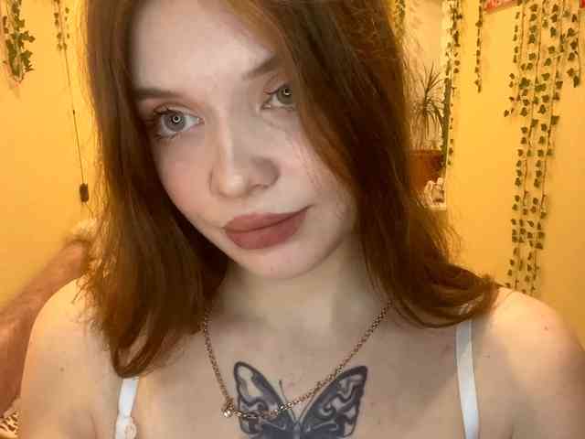 BettieClemence webcam