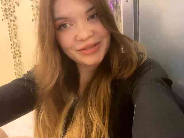 BettieClemence webcam