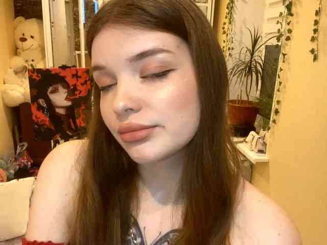 BettieClemence webcam