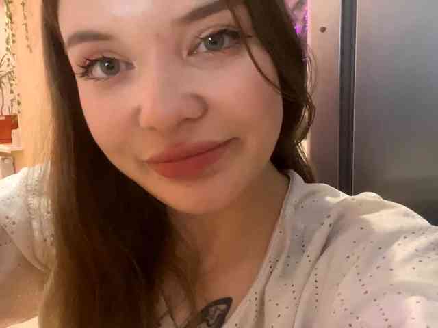 BettieClemence webcam