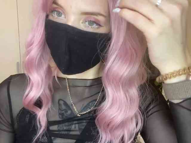 BettieClemence webcam