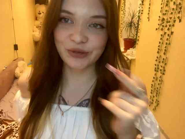 BettieClemence webcam