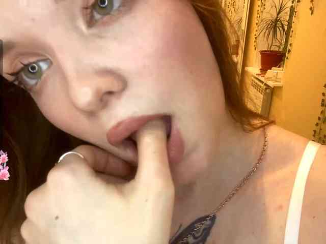 BettieClemence webcam