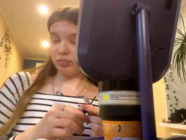 BettieClemence webcam