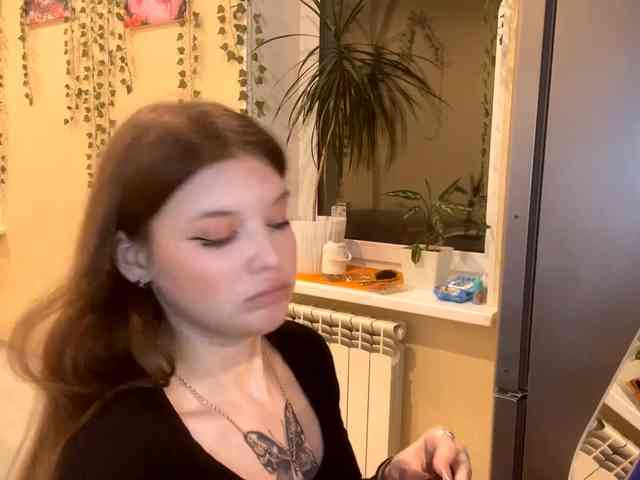 BettieClemence webcam