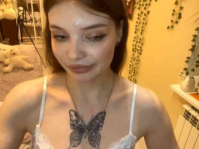 BettieClemence webcam