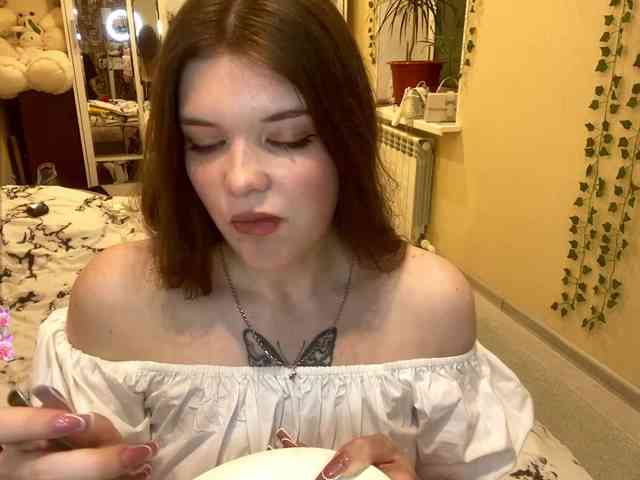 BettieClemence webcam