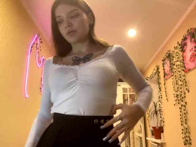 BettieClemence webcam