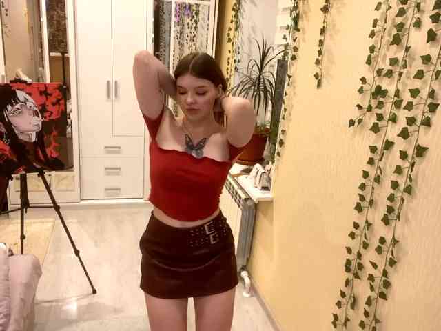 BettieClemence webcam