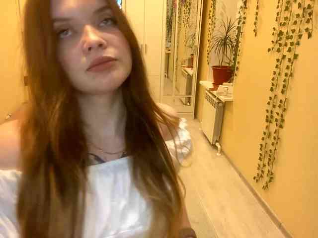 BettieClemence webcam