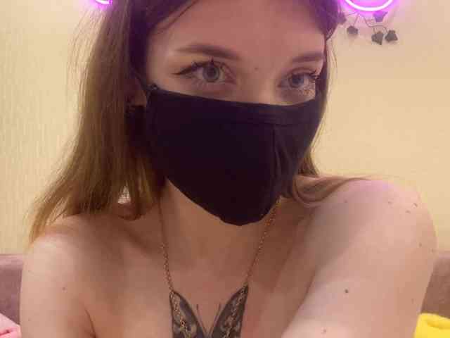 BettieClemence webcam