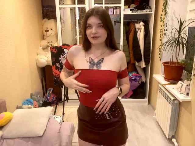 BettieClemence webcam