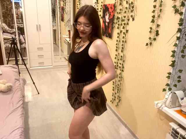 BettieClemence webcam