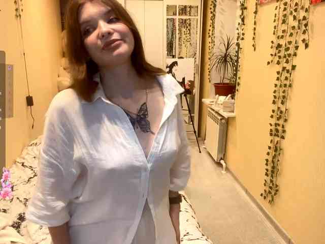 BettieClemence webcam