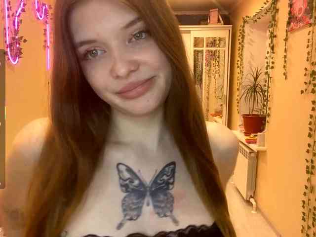 BettieClemence webcam