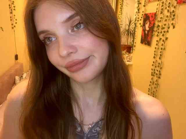 BettieClemence webcam