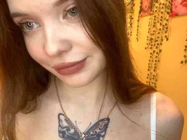 BettieClemence webcam