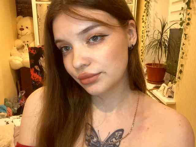 BettieClemence webcam