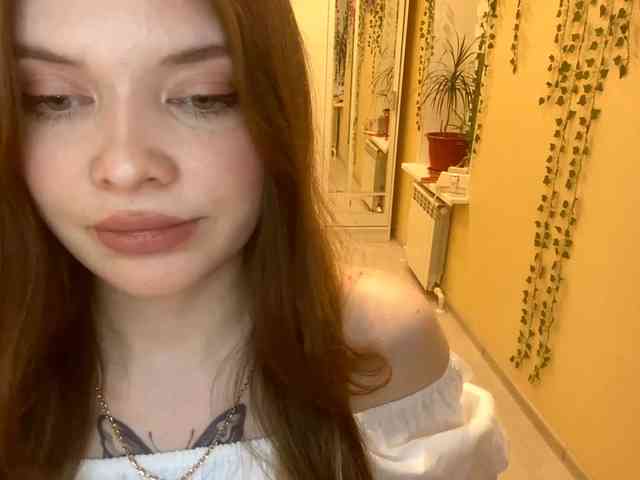 BettieClemence webcam