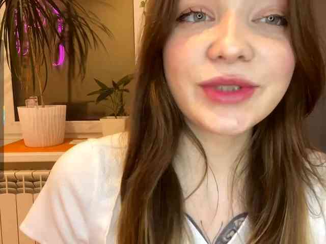 BettieClemence webcam