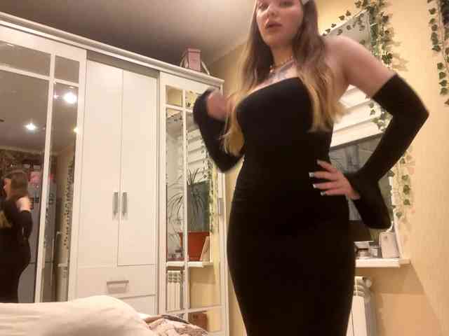 BettieClemence webcam