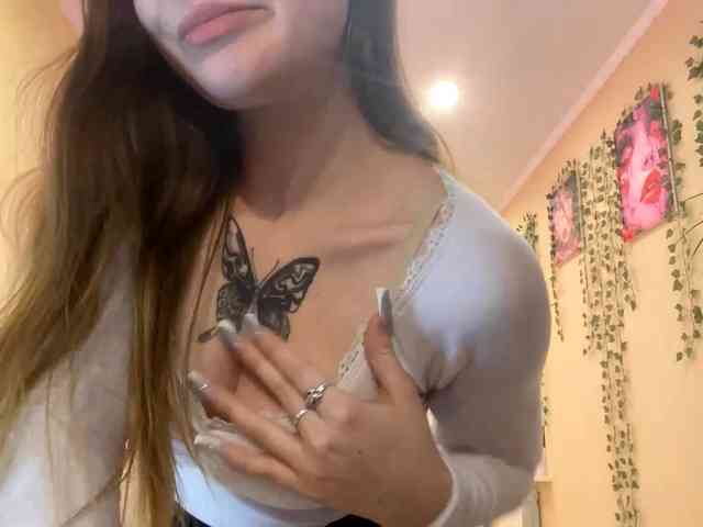 BettieClemence webcam