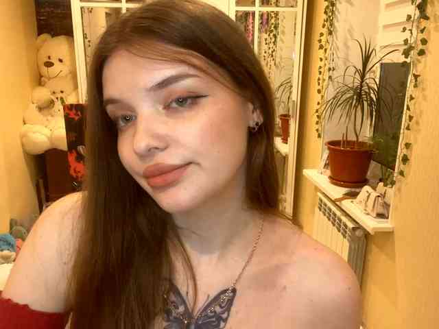 BettieClemence webcam