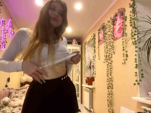 BettieClemence webcam