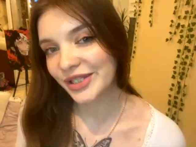 BettieClemence webcam