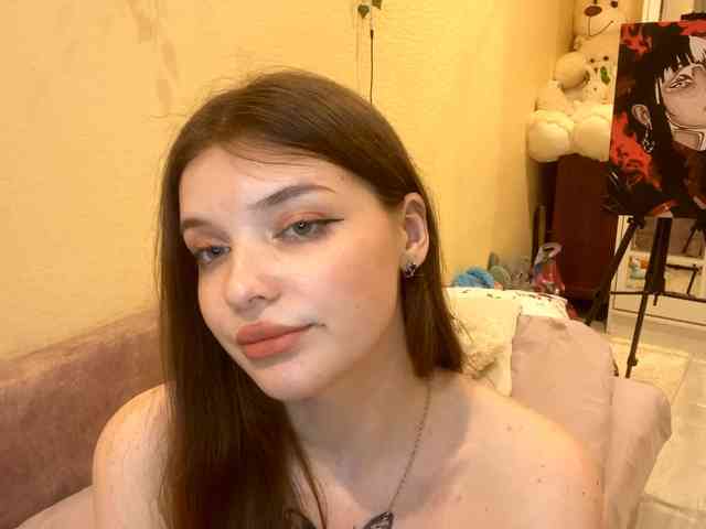 BettieClemence webcam