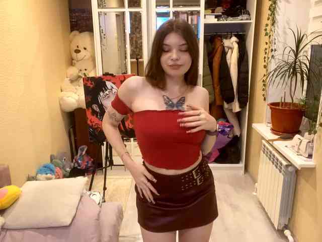 BettieClemence webcam