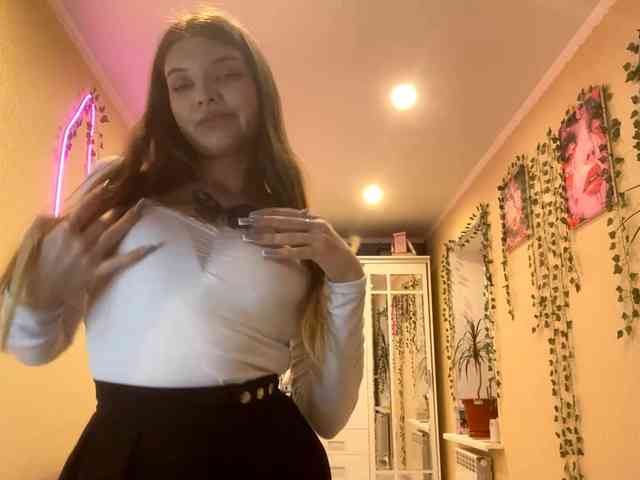 BettieClemence Live Webcam on BongaCams