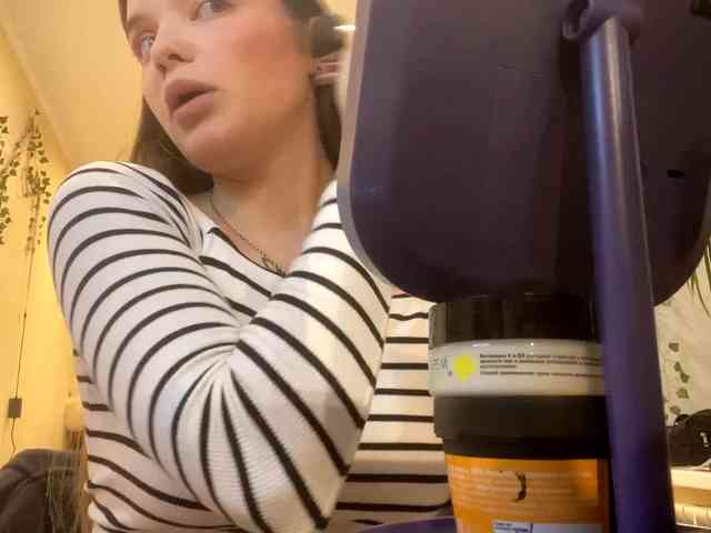 BettieClemence webcam