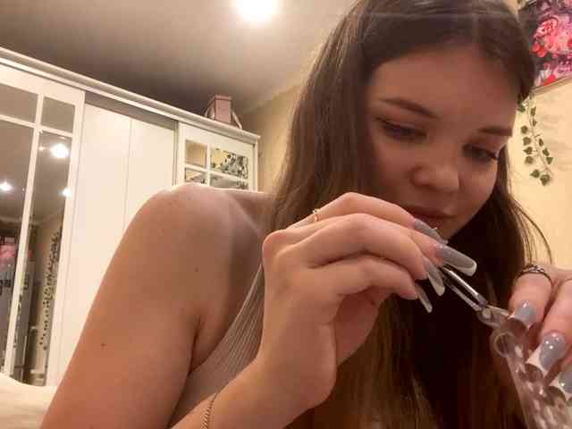 BettieClemence webcam