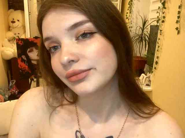 BettieClemence webcam