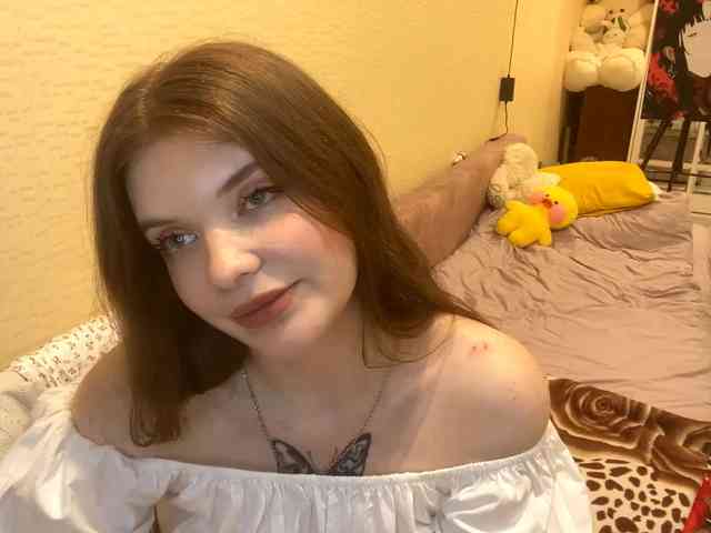 BettieClemence webcam