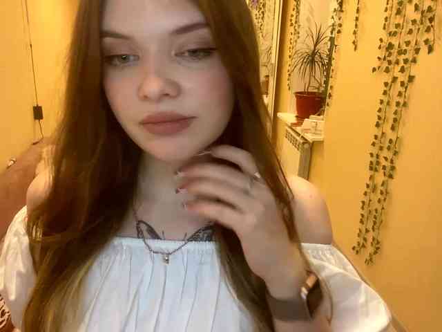 BettieClemence webcam