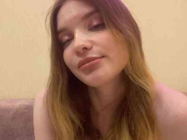 BettieClemence Live Webcam on BongaCams