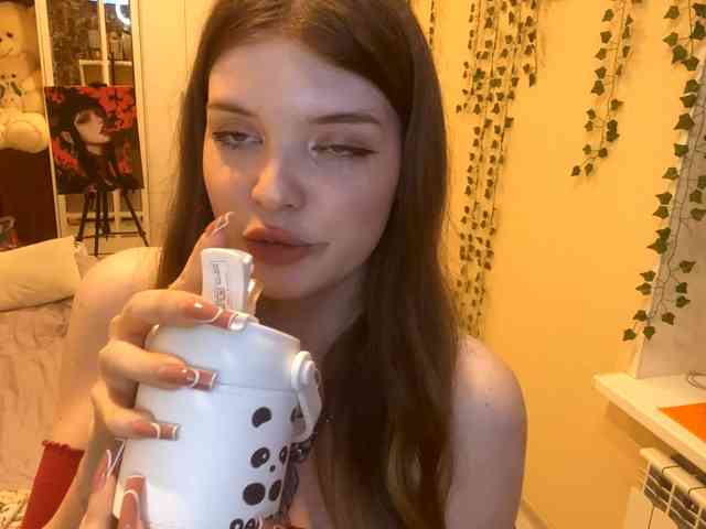 BettieClemence webcam