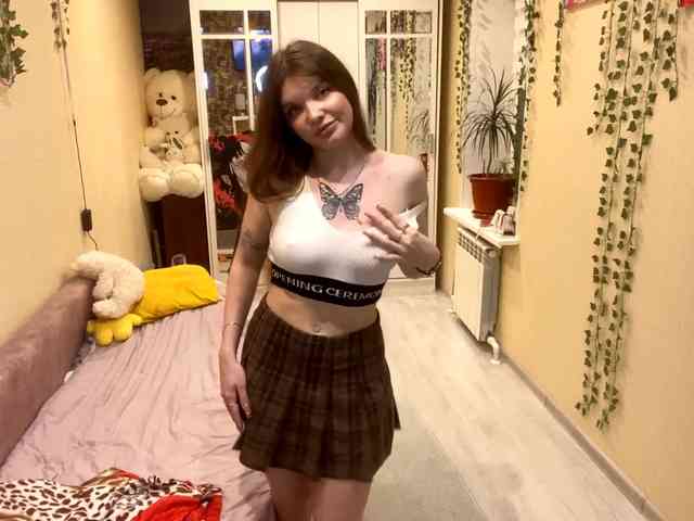 BettieClemence webcam