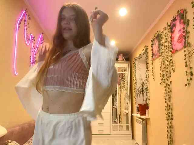 BettieClemence webcam