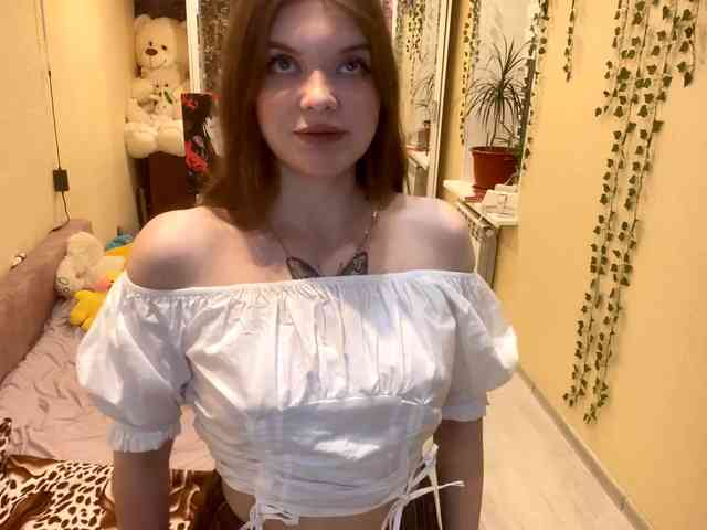 BettieClemence webcam