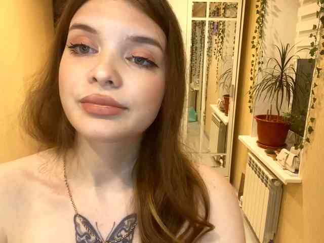 BettieClemence webcam