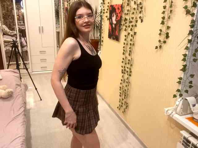 BettieClemence webcam