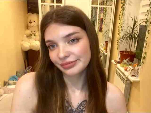 BettieClemence webcam