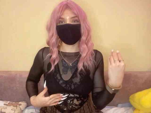 BettieClemence webcam