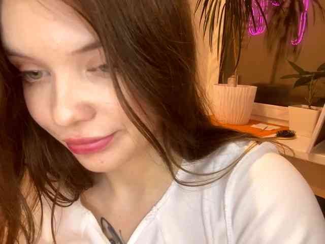 BettieClemence webcam