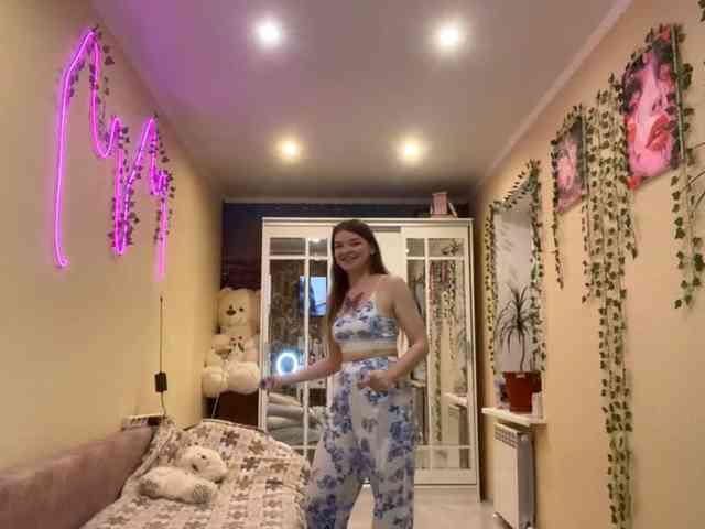 BettieClemence webcam