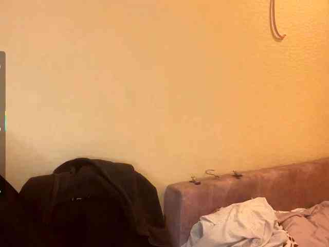 BettieClemence webcam